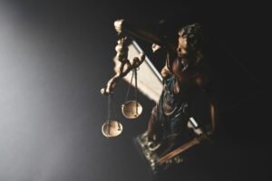 balanza justicia penal en México